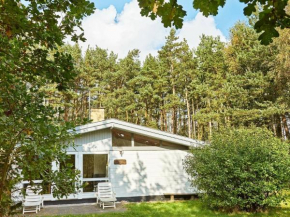 6 person holiday home in Aakirkeby in Vester Sømarken